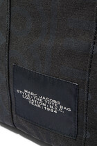 حقيبة يد متوسطة قماش قنب بحروف شعار الماركة